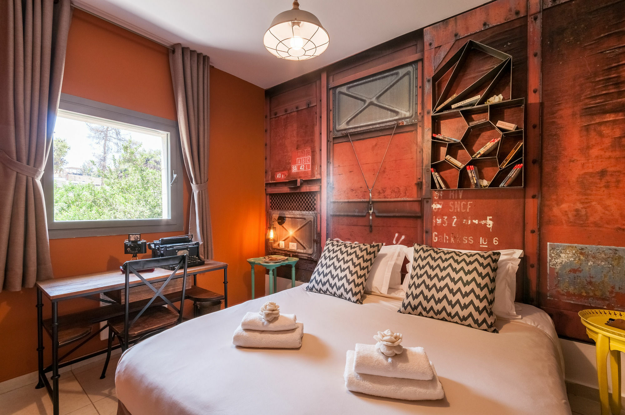 Sweet Inn- Haneviim Court Yerusalem Bagian luar foto