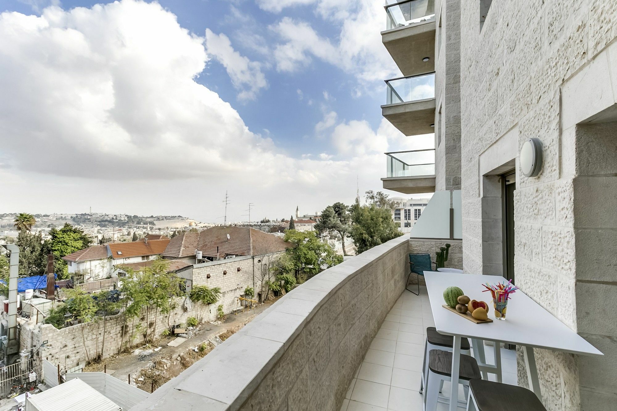 Sweet Inn- Haneviim Court Yerusalem Bagian luar foto