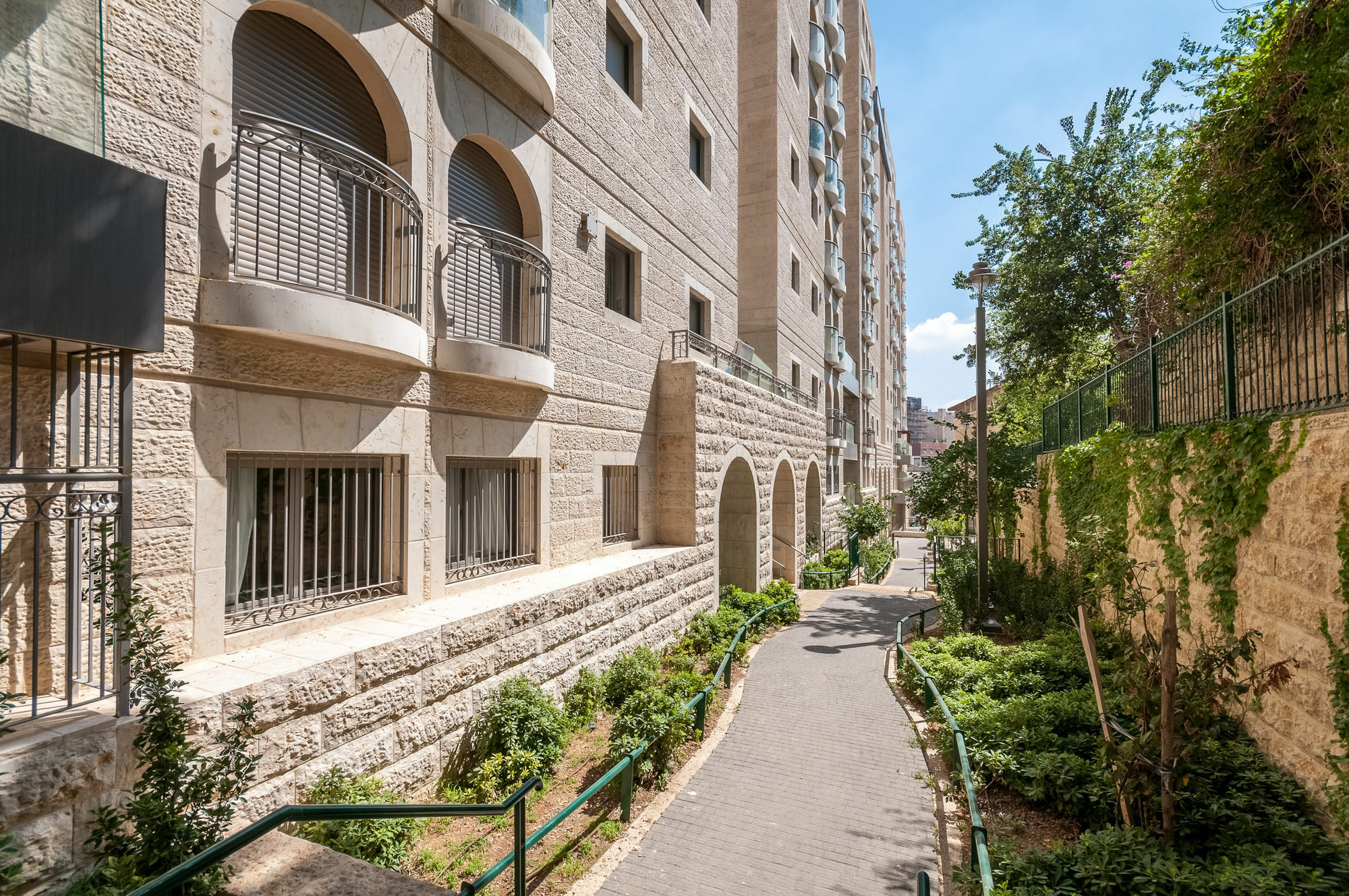 Sweet Inn- Haneviim Court Yerusalem Bagian luar foto