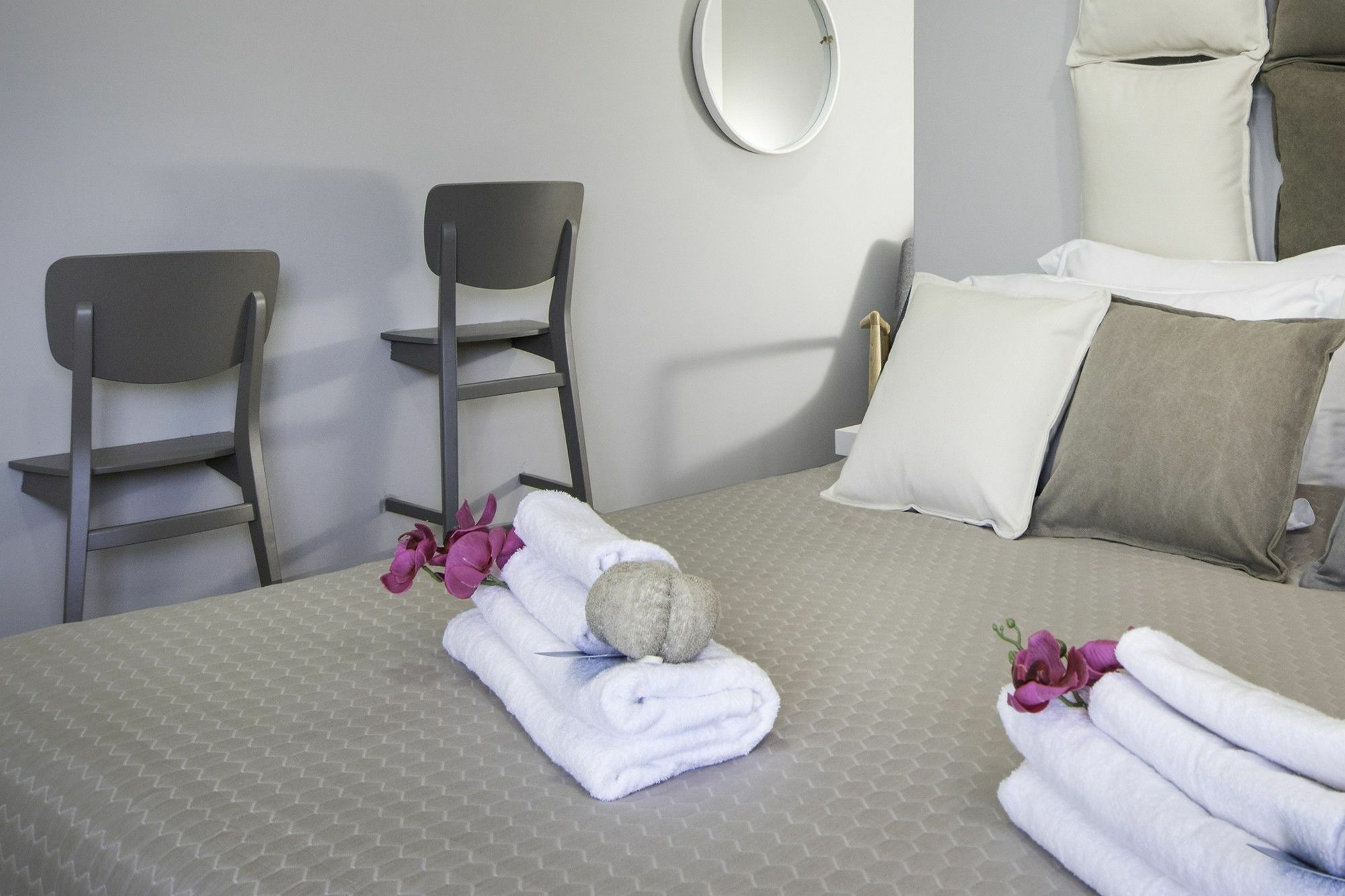 Sweet Inn- Haneviim Court Yerusalem Bagian luar foto